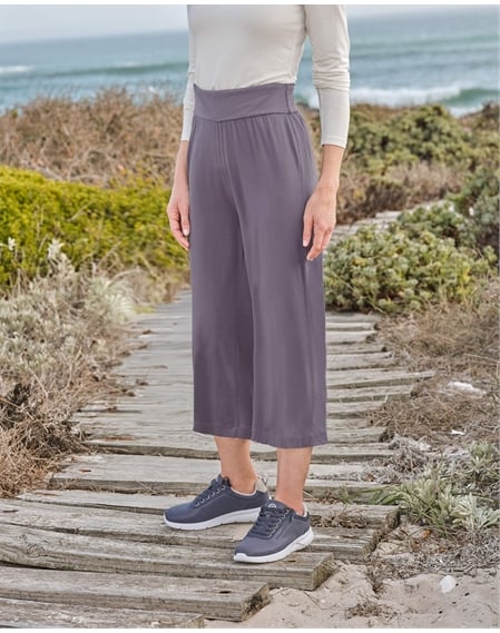 Stretch High Rise Cropped Pant